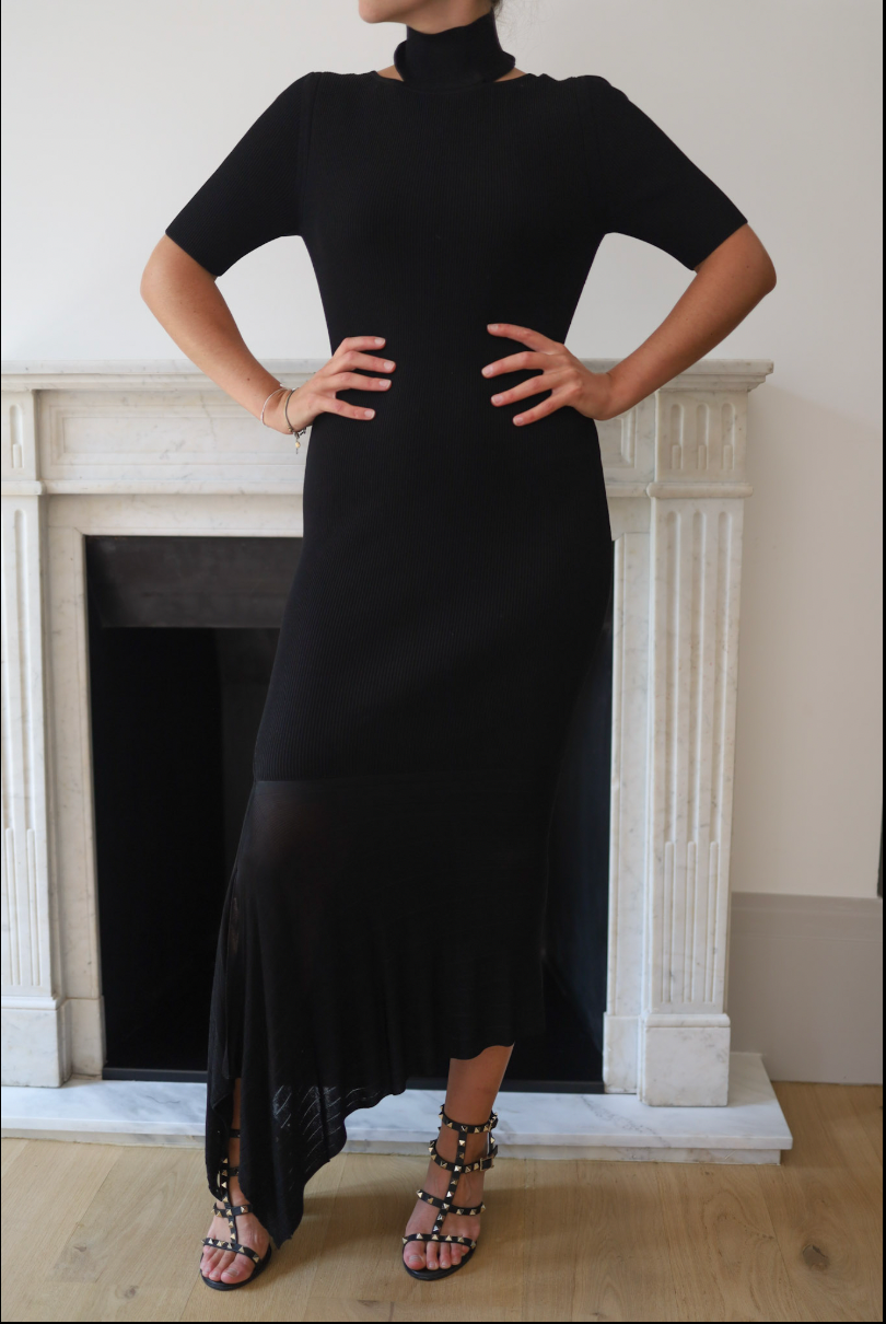 Vestido negro midi asimétrico con cuello halter – OPENING CEREMONY (Talla S)