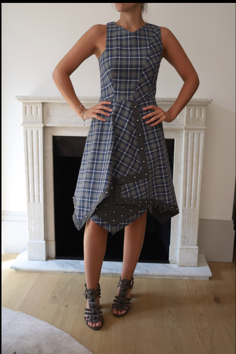 Vestido tartán gris y azul con perlas – Public School NY – Talla S