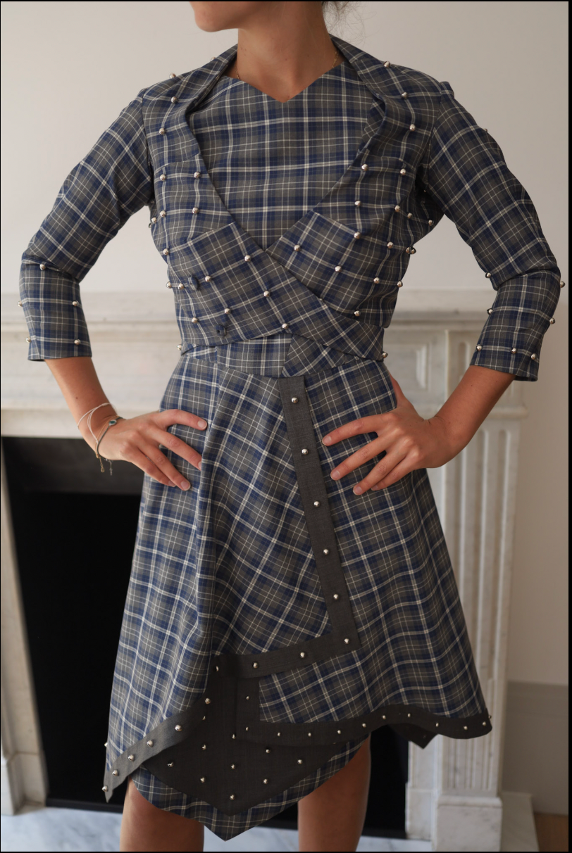 Vestido tartán gris y azul con perlas – Public School NY – Talla S