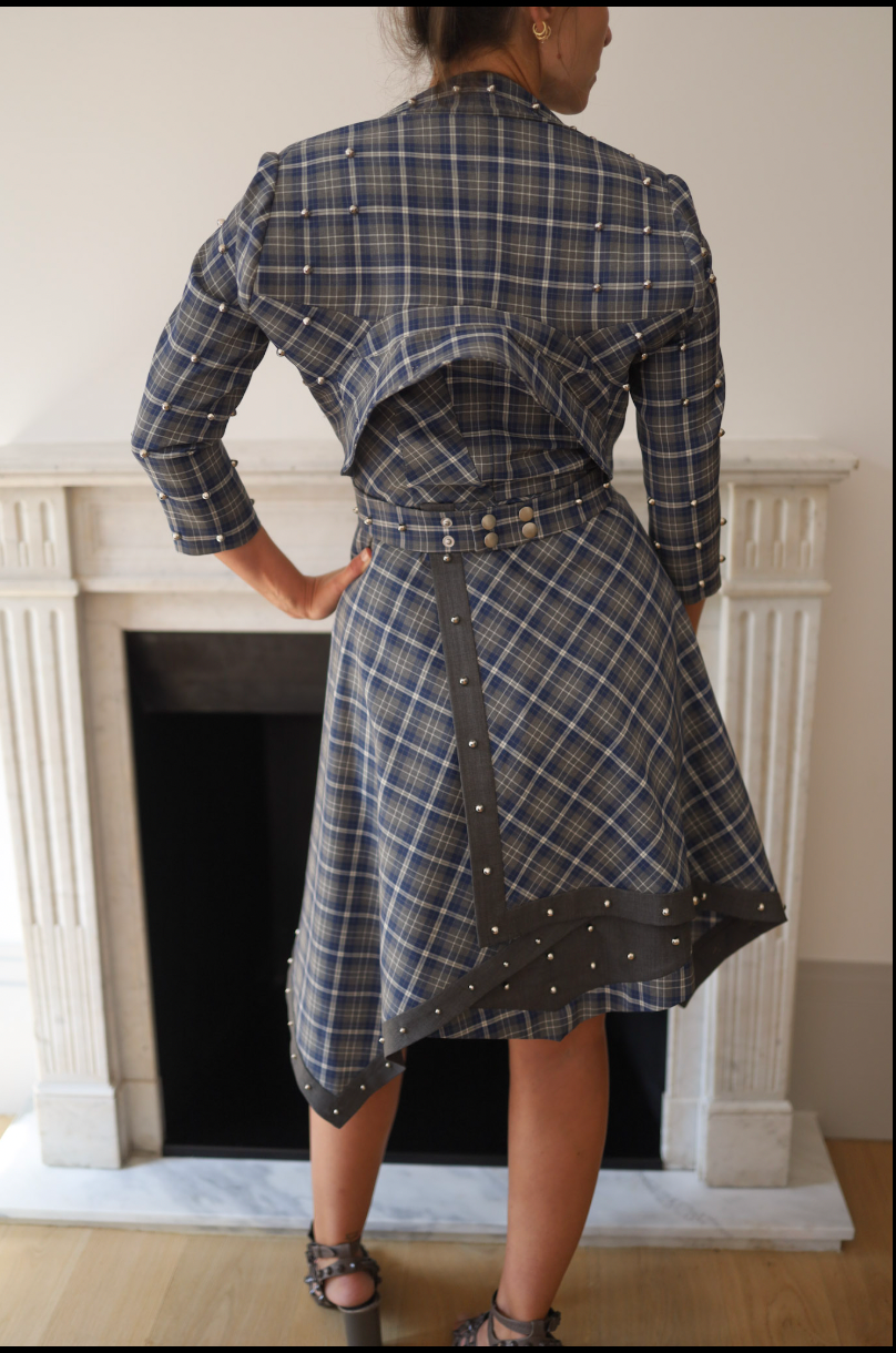 Vestido tartán gris y azul con perlas – Public School NY – Talla S