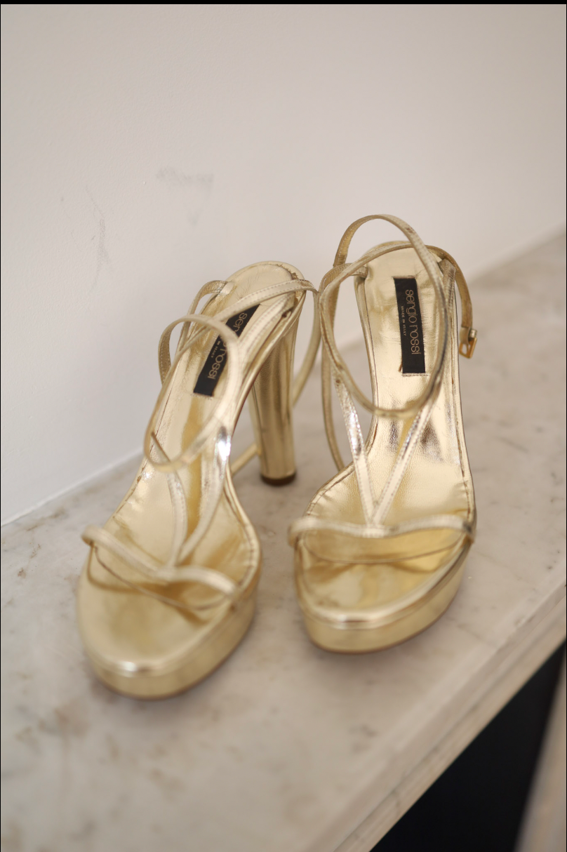 Sandalias doradas Jimmy Choo – Talla 37