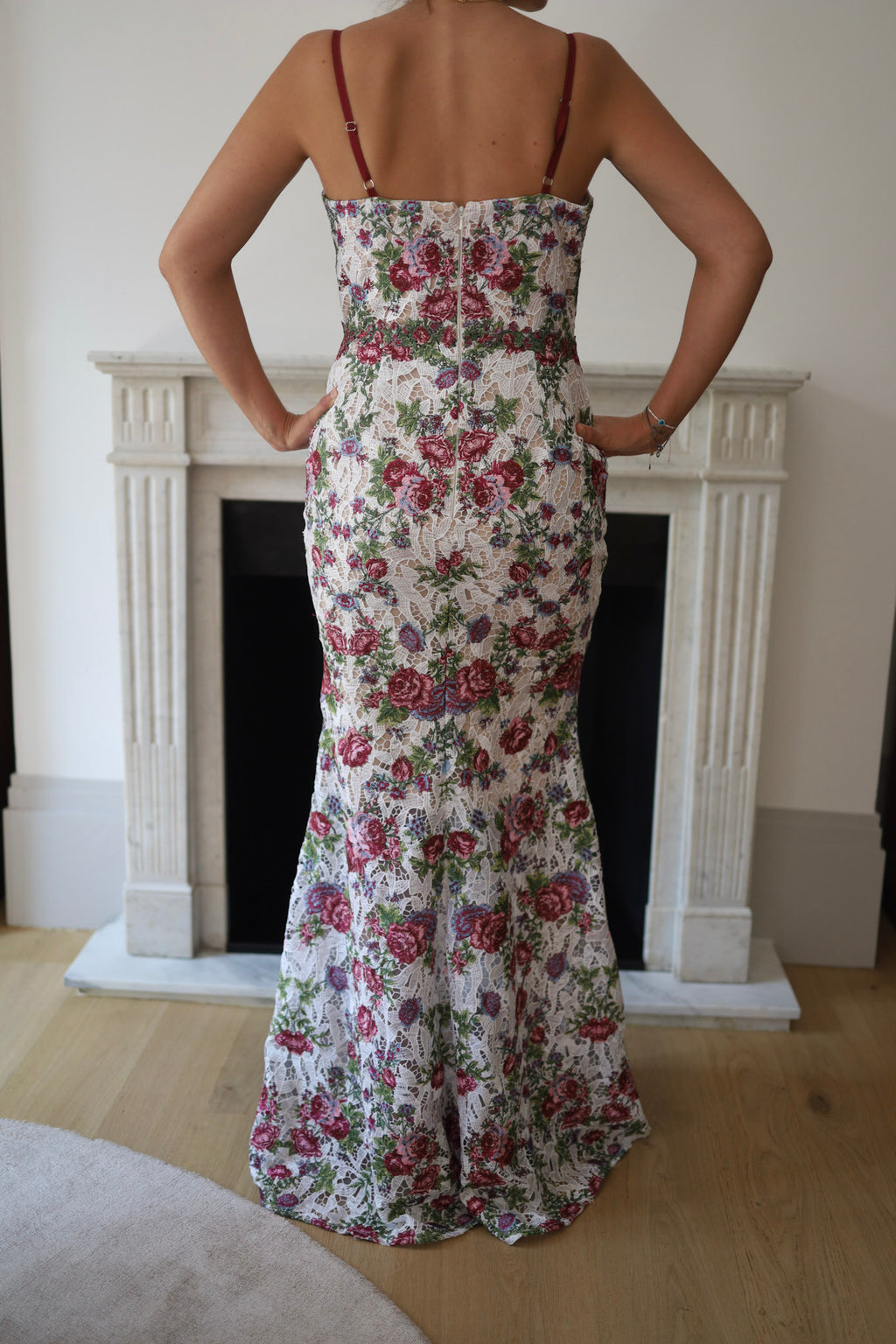 Vestido largo de encaje floral – Marchesa Notte (Talla 2 US / 36 EU)