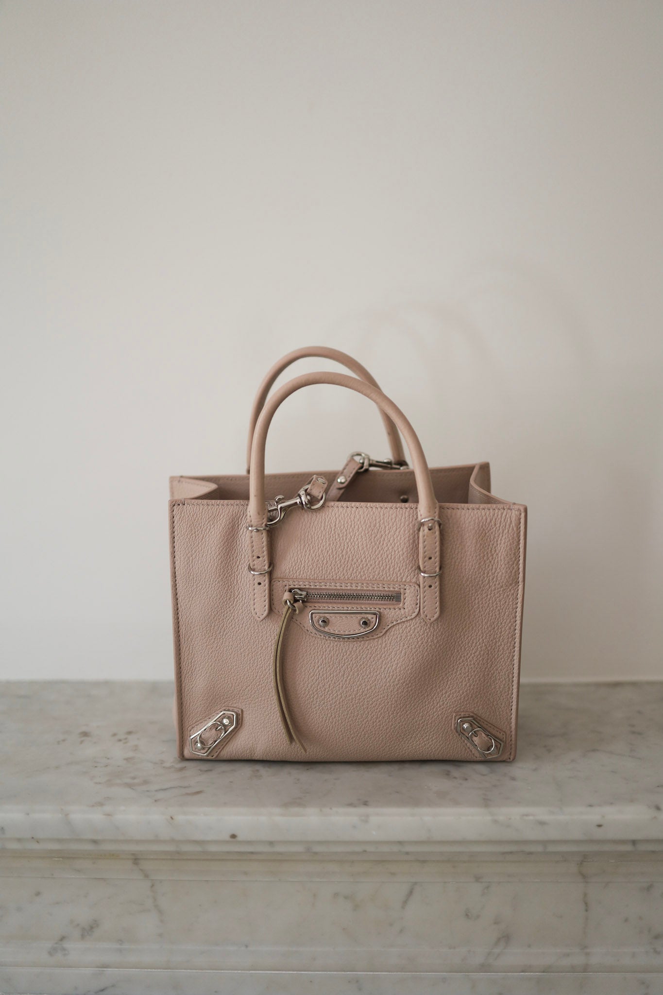 Bolso Neo Classic City Small en piel – BALENCIAGA Paris