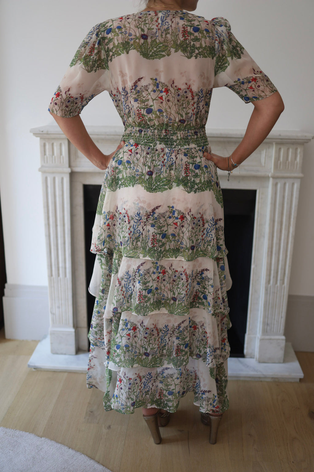 Vestido floral en capas – MAJE Paris (Talla 36)